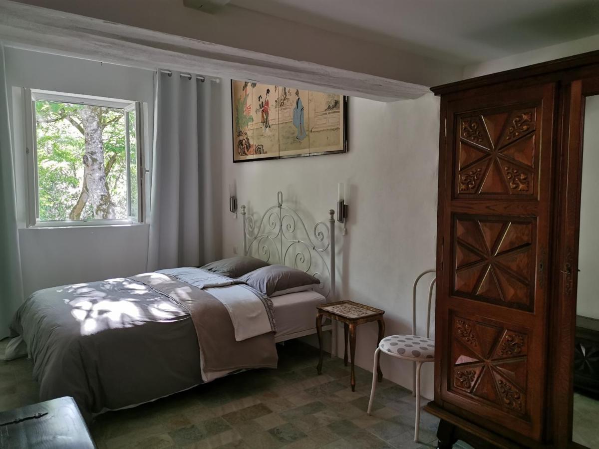 Le Marchon Ferienwohnung Bazens Extérieur photo