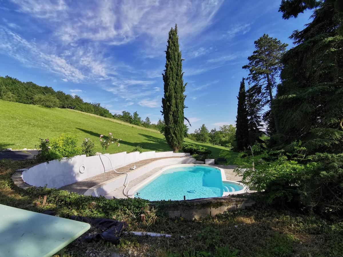 Le Marchon Ferienwohnung Bazens Extérieur photo