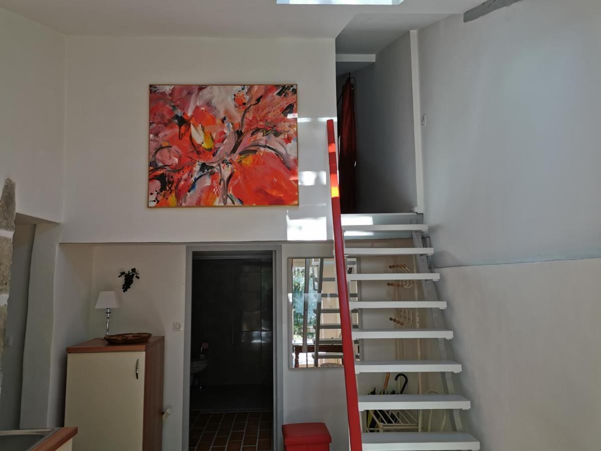 Le Marchon Ferienwohnung Bazens Extérieur photo