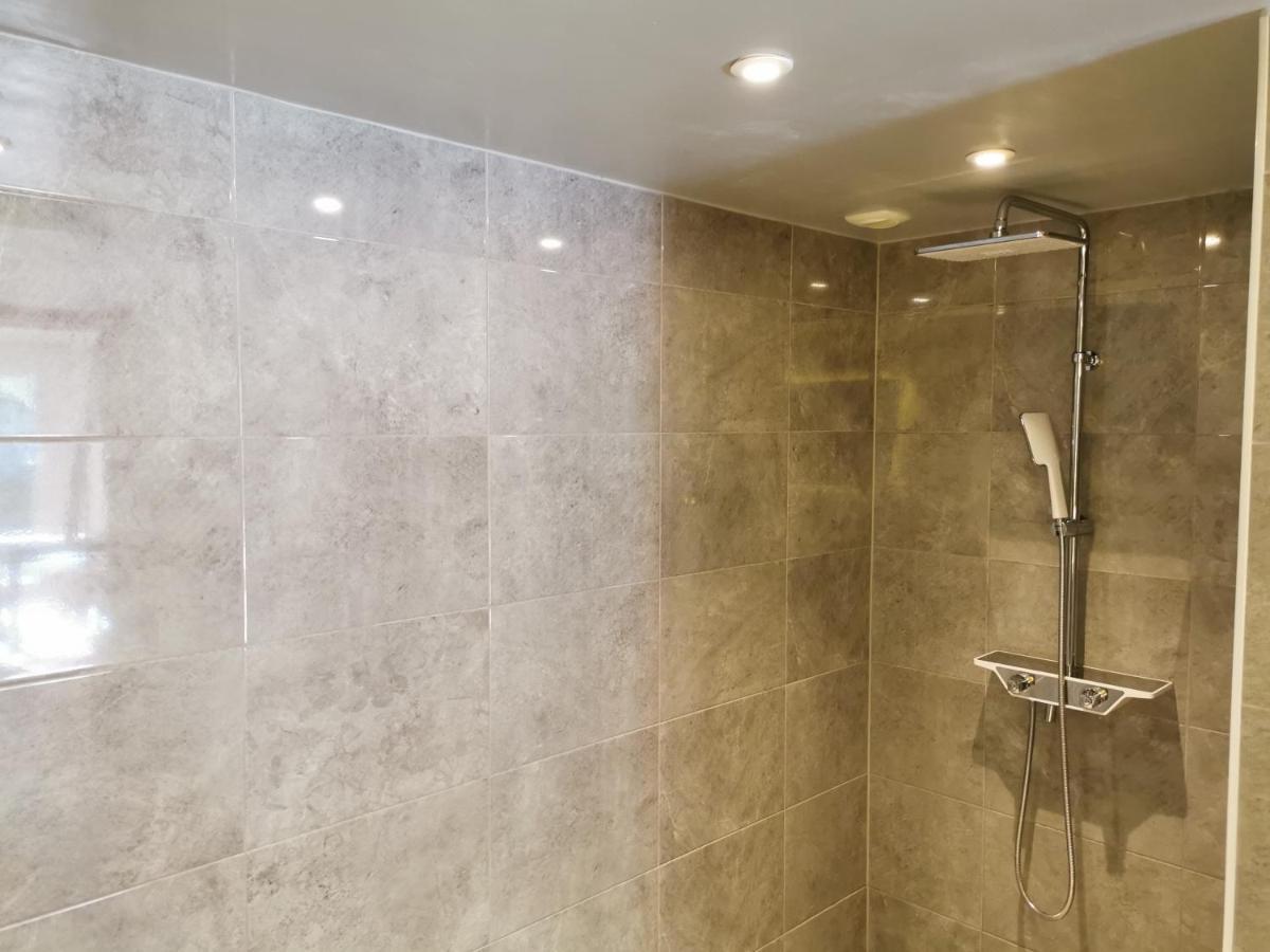 Le Marchon Ferienwohnung Bazens Extérieur photo